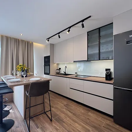 Apartment Lux Mare Spectacular Sea View, Only A 10 Meters From The Podstrana