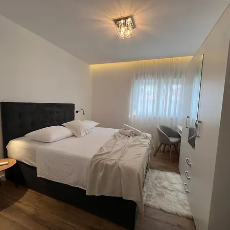 Lux Mare Spectacular Sea View, Only A 10 Meters From The * Podstrana